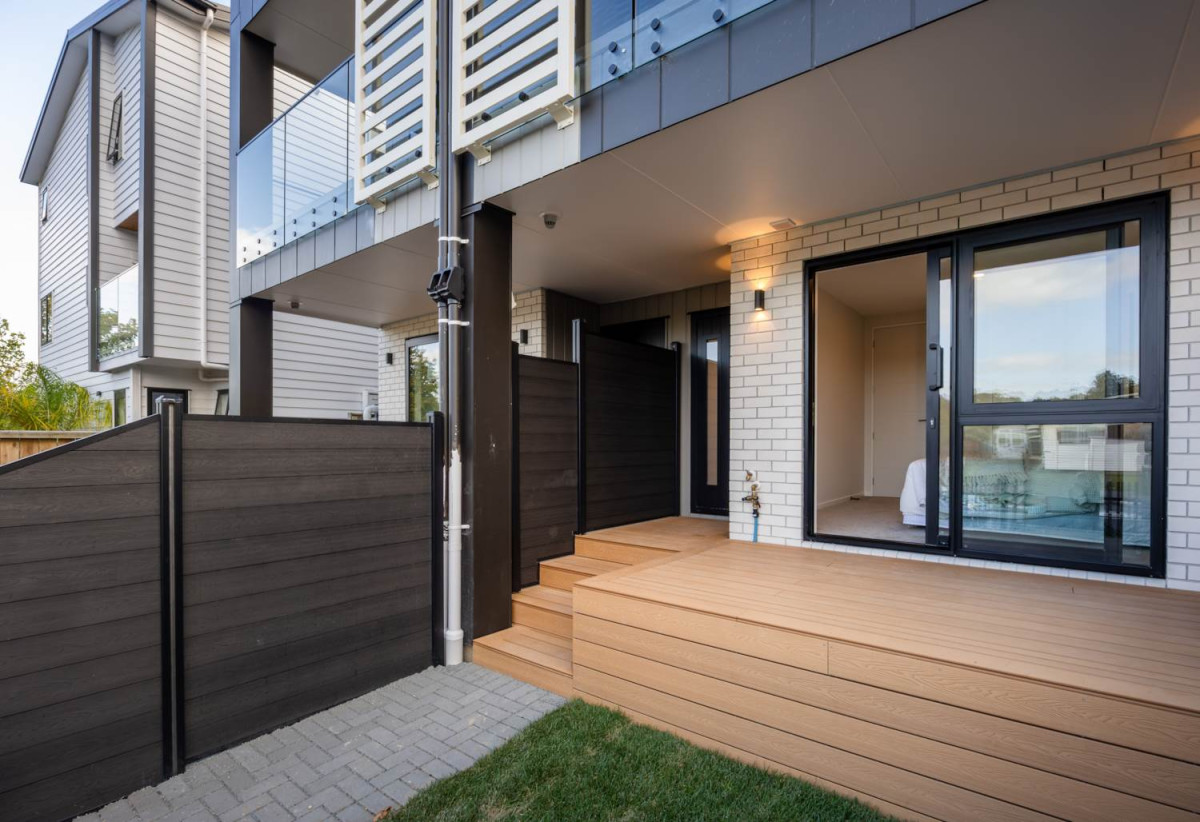 10-Year Master Build Guarantee, Westlake Boys and Girls school zone with Park View, Brandnew Freehold 4 beds (1 ensuite) 3.5 baths home with garage, 1 bed 1 bath ground floor, Walking distance to Sunnynook Park, Woolworths Supermarket, 111D Sycamore Drive, Sunnynook, Auckland