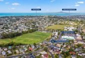 10-Year Master Build Guarantee, Westlake Boys and Girls school zone with Park View, Brandnew Freehold 4 beds (1 ensuite) 3.5 baths home with garage, 1 bed 1 bath ground floor, Walking distance to Sunnynook Park, Woolworths Supermarket, 111D Sycamore Drive, Sunnynook, Auckland