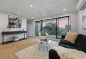 172m2 Brandnew 4 beds 3.5 baths home with garage, 1 bed 1 bath ground floor, close to schools, town centre, 0.2 km to Glen Innes School, 0.8 km to Tamaki College, 8C Epping Street, Glen Innes, Auckland