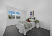 688 m2 section, Renovated 5 beds 3 baths house + Bonus Section – RC, BC, EPA Approved for an additional 243.87m² dwelling on 299m², close to schools, shops, motorway access, 0.3 km to New Windsor School, 26 Ted William Street, New Windsor, Auckland