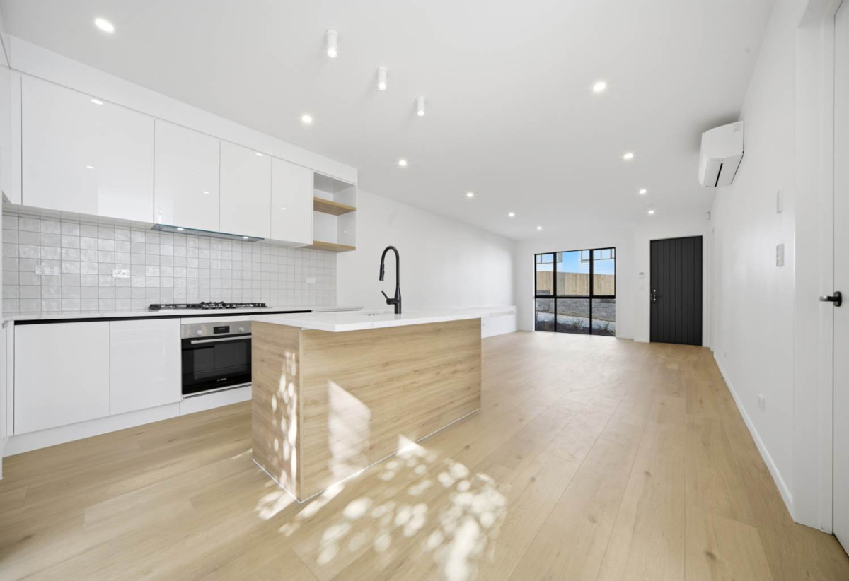 Brandnew standalone 4 beds 2.5 baths home with garage, Minutes away from Glenfield Mall and recreation centre, Kaipatiki Park & outdoor recreation areas, 1.1 km to Glenfield Intermediate School, Lot 2/16 Waverley Avenue, Glenfield, Auckland