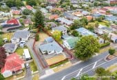 809m2 section, 3 beds 1 bath house with standalone double garage, move-in ready, close to Lynn Mall, schools, 0.7 km to Kelston School, 45 Rimu Street, New Lynn, Auckland