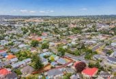 809m2 section, 3 beds 1 bath house with standalone double garage, move-in ready, close to Lynn Mall, schools, 0.7 km to Kelston School, 45 Rimu Street, New Lynn, Auckland