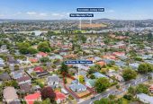 809m2 section, 3 beds 1 bath house with standalone double garage, move-in ready, close to Lynn Mall, schools, 0.7 km to Kelston School, 45 Rimu Street, New Lynn, Auckland