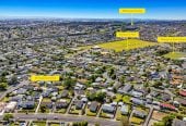 6 beds 3.5 baths house with garage, 2 beds 1 bath ground floor, close to schools, Manurewa town centre, Auckland Botanic Gardens, 0.4 km to Randwick Park School, 1 km to Alfriston College, 38A Hyperion Drive, Randwick Park, Auckland