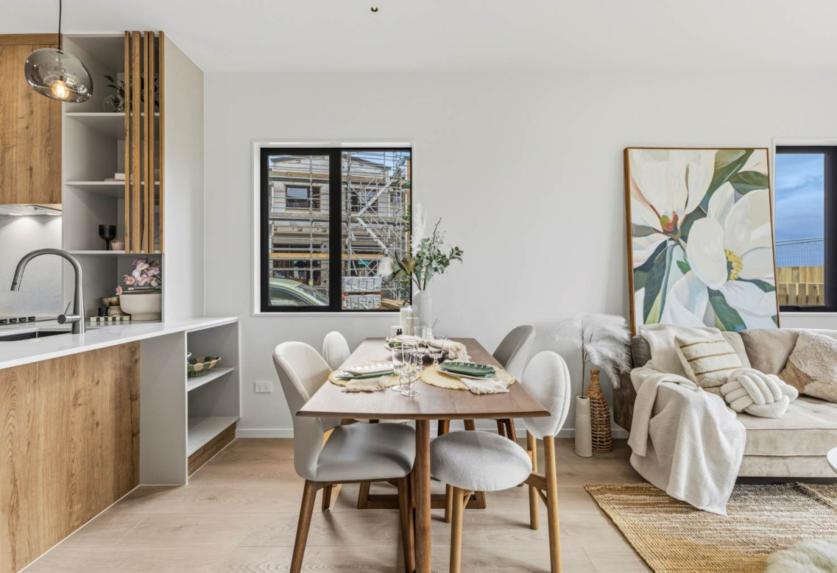 10-Year Master Build Guarantee, Brandnew Freehold 3 beds + Study / Family Space 2.5 baths home with car park, 3 km to Ormiston Town Centre, Ormiston Schools, 62 Takarore Crescent, Flat Bush, Auckland