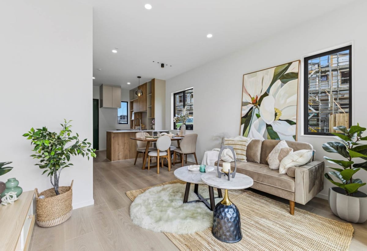 10-Year Master Build Guarantee, Brandnew Freehold 3 beds + Study / Family Space 2.5 baths home with car park, 3 km to Ormiston Town Centre, Ormiston Schools, 60 Takarore Crescent, Flat Bush, Auckland