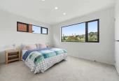 Rangitoto College zone, 143m2 Brandnew Standalone 4 beds 2.5 baths home with garage, close to schools, beaches, Browns Bay village, zoned for Rangitoto College, Murrays Bay Intermediate, Northcross Intermediate, and St John’s School. 2/30 Kiteroa Terrace Rothesay Bay, Auckland