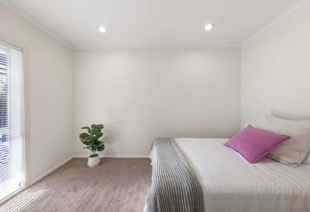 452m2 section, Renovated 4 beds 2 baths house with car park, close to schools, seaside park and boating club, town centre, 69 Kings Road, Panmure, Auckland