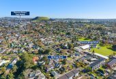 452m2 section, Renovated 4 beds 2 baths house with car park, close to schools, seaside park and boating club, town centre, 69 Kings Road, Panmure, Auckland