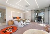 644m2 section, Sea Views, 4 beds (3 ensuites) + over-sized study room 4.5 baths house with double tandem garage (5.9m x 12.4m) for 4 cars, minutes to schools, Long Bay Village, beaches, 0.8 km to Long Bay College, 1.2 km to Long Bay School, 29 Bearing Parade, Long Bay, Auckland