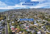 1012m2 section, 3 beds + sun room 2 baths house with double garage, Short walk to local shops, cafés, and everyday amenities, close to Pohutukawa Coast beaches and coastal walkways, Sunkist Bay Reserve, 0.7 km to Beachlands School, 40 Second View Avenue, Beachlands, Auckland