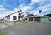 1012m2 section, 3 beds + sun room 2 baths house with double garage, Short walk to local shops, cafés, and everyday amenities, close to Pohutukawa Coast beaches and coastal walkways, Sunkist Bay Reserve, 0.7 km to Beachlands School, 40 Second View Avenue, Beachlands, Auckland