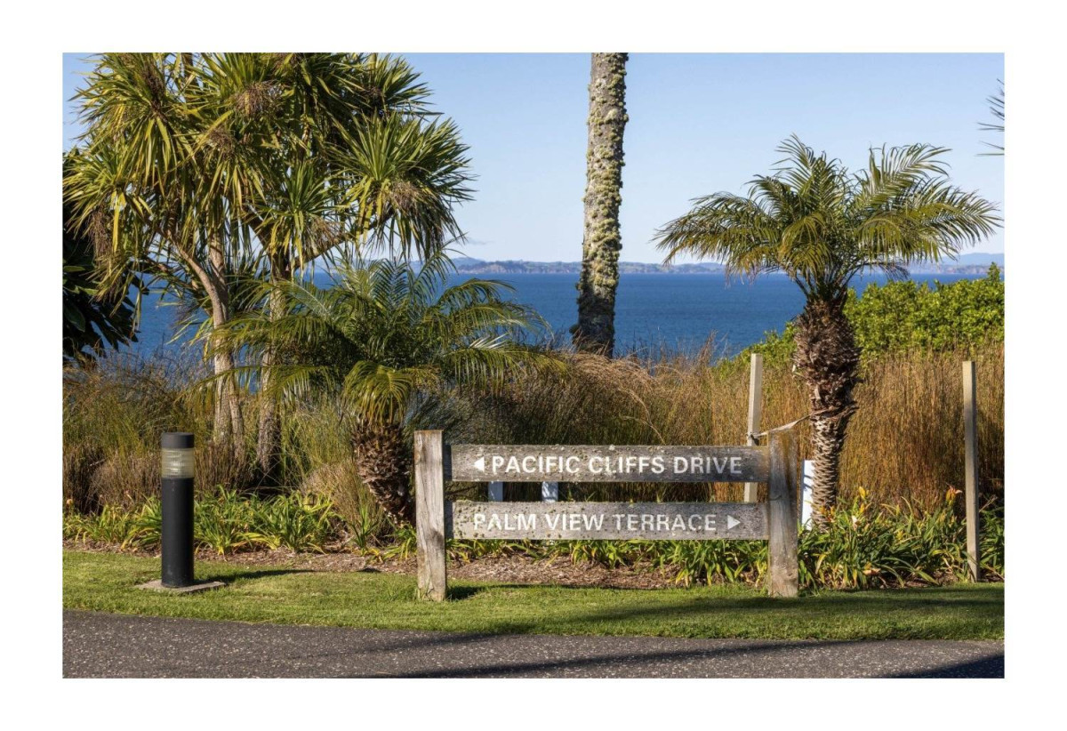 Sea Views, 968m2 section, 1.3 km to Gulf Harbour School, 4 Palm View Terrace, Gulf Harbour, Auckland