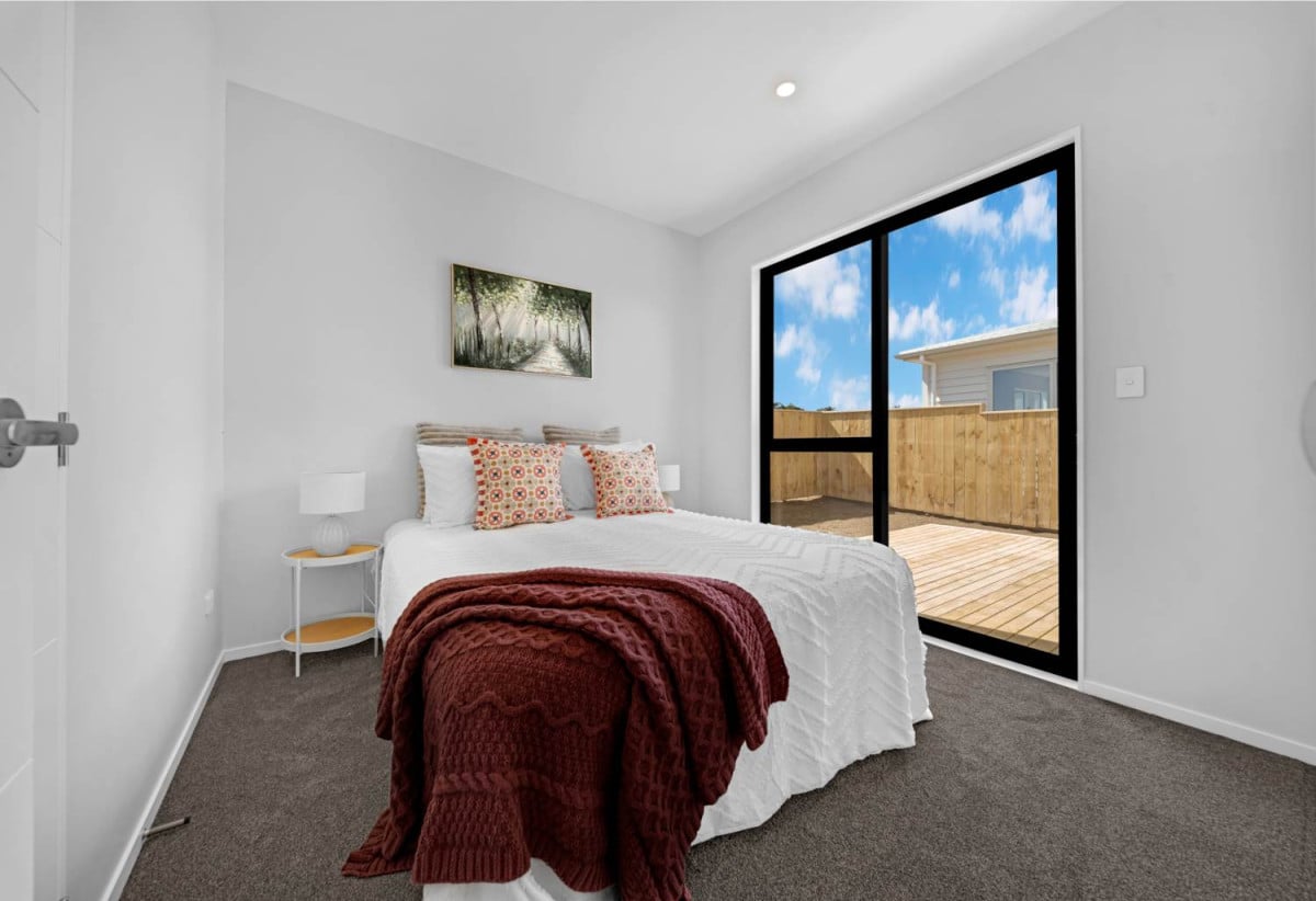 Brandnew 5 beds 2 baths house with double garage on 334m2 section, close to Opaheke School, local reserves, 5 Pupu Crescent, Opaheke, Auckland