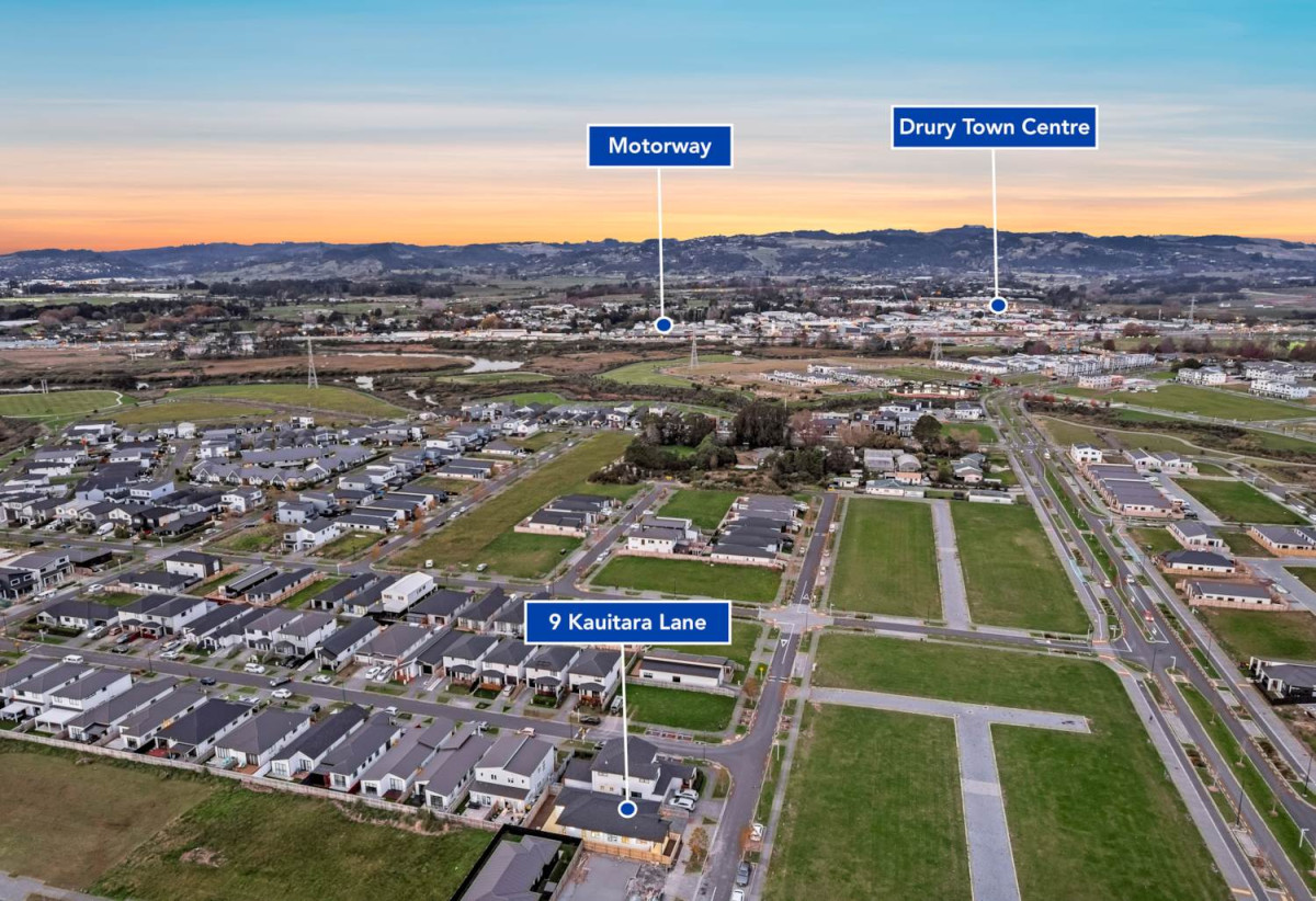 4 beds (2 ensuites) 3 baths house with garage on 325m2 section, close to schools, shops, motorway access, 0.7 km to Ngakoroa School, 9 Kauitara Lane, Karaka, Auckland