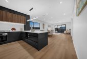 Brandnew 5 beds (2 ensuites) 4 baths house with double garage, close to schools, shops, motorway access, 0.6 km to Hingaia Peninsula School, 26 Hasted Road, Karaka, Auckland