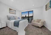 Brandnew 5 beds (2 ensuites) 4 baths house with double garage, close to schools, shops, motorway access, 0.6 km to Hingaia Peninsula School, 26 Hasted Road, Karaka, Auckland