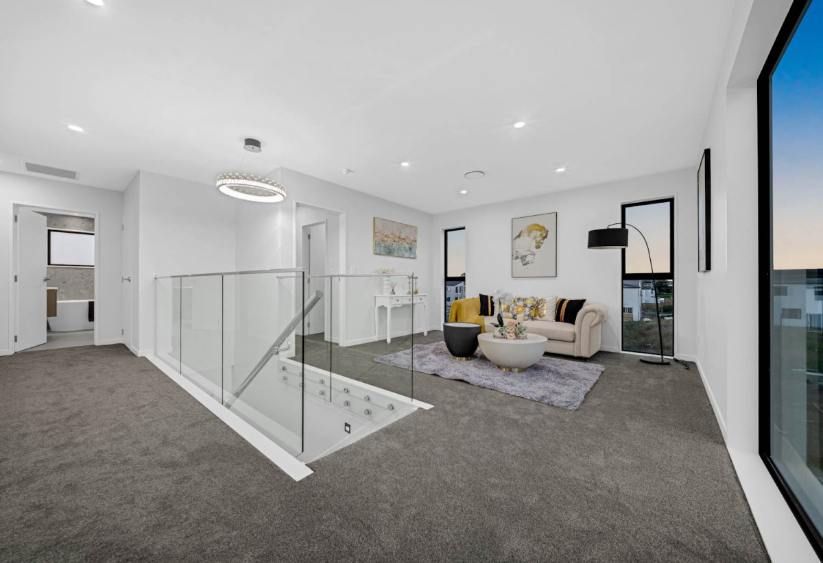 Brandnew 5 beds (2 ensuites) 4 baths house with double garage, close to schools, shops, motorway access, 0.6 km to Hingaia Peninsula School, 26 Hasted Road, Karaka, Auckland