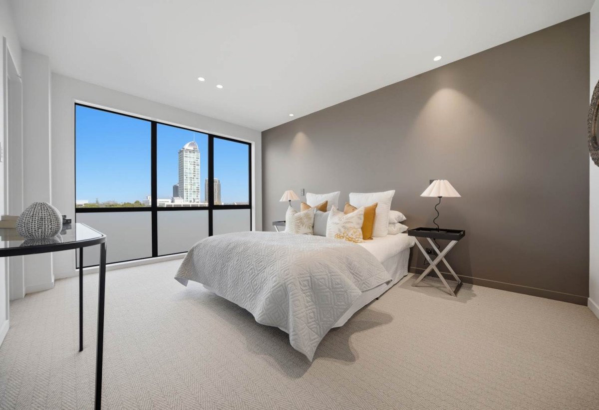 10-Year Master Build Guarantee, Sea Views, Brandnew Freehold 3 beds (3 ensuites) 3.5 baths home with garage, just moments from Takapuna Beach, Shore City Shopping Centre, 0.2 km to Takapuna School, Lot 6/11 The Terrace, Takapuna, Auckland