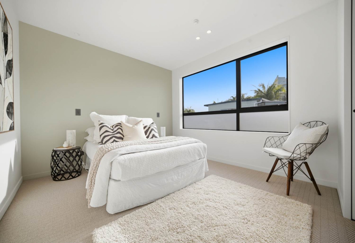 10-Year Master Build Guarantee, Sea Views, Brandnew Freehold 3 beds (3 ensuites) 3.5 baths home with garage, just moments from Takapuna Beach, Shore City Shopping Centre, 0.2 km to Takapuna School, Lot 6/11 The Terrace, Takapuna, Auckland