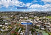 Freehold 3 beds 2.5 baths Duplex home with garage, close to schools, shops, reserves, 0.3 km to Avondale Primary School (Auckland), 0.5 km to Avondale Intermediate, 0.6 km to Avondale College, 7D Walsall Street, Avondale, Auckland