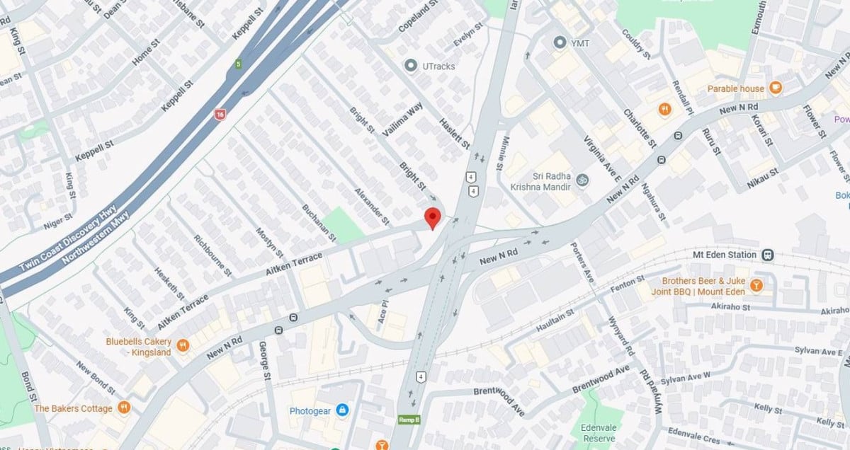 Double Grammar school zone, Premium freehold cleared site in Business – Mixed Use Zone, 0.6 km to Newton Central School, 0.7 km to Kowhai Intermediate School, 1.2 km to Auckland Girls’ Grammar School, 3.1 km to Mt Albert Grammar School, 4a & 4b Aitken Terrace, Kingsland, Auckland