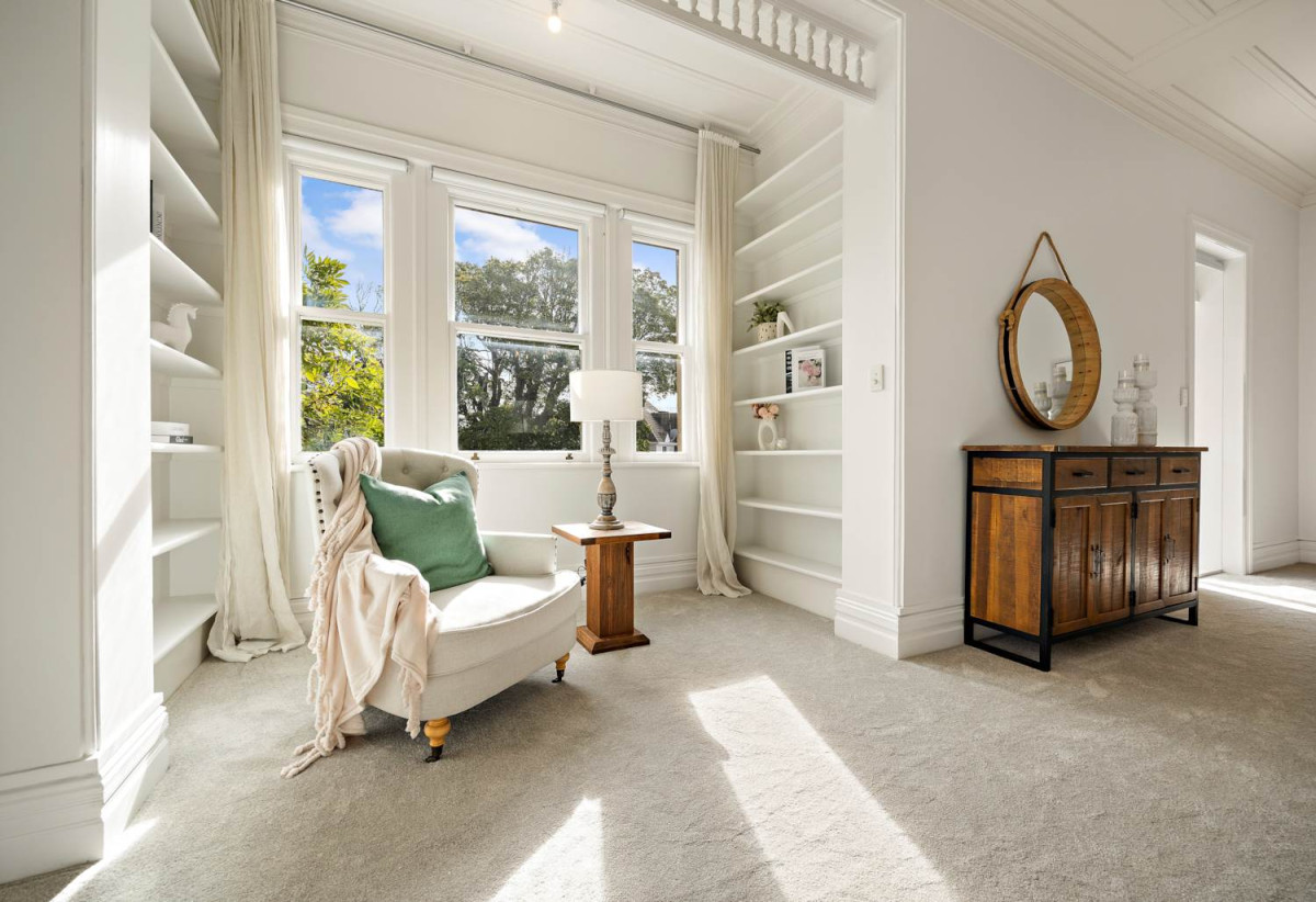 Double Grammar school zone, 124m2 2 beds 1 bath apartment with car park, Occupying the entire top floor, within the legendary “Tower House”, Originally built circa 1904 for former Auckland Mayor Albert Devore, Only four apartments in the building, No body corporate fee, zoned for Auckland Grammar and Epsom Girls’ Grammar School, 3/33 St Stephens Avenue, Parnell, Auckland