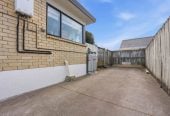 160m2 3 beds 2.5 baths house with double garage, with Howick Domain, Owairoa Primary School, Howick Village, New World Howick, local cafés, shops and everyday amenities all close by, 4/96 Elliot Street, Howick, Auckland
