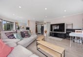 160m2 3 beds 2.5 baths house with double garage, with Howick Domain, Owairoa Primary School, Howick Village, New World Howick, local cafés, shops and everyday amenities all close by, 4/96 Elliot Street, Howick, Auckland