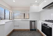160m2 3 beds 2.5 baths house with double garage, with Howick Domain, Owairoa Primary School, Howick Village, New World Howick, local cafés, shops and everyday amenities all close by, 4/96 Elliot Street, Howick, Auckland