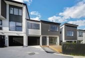 Halo 10-Year Residential Guarantee, Brandnew 3 beds 2 baths home with garage, close to reserves, and scenic walking tracks. locaol shos, 0.2 km to Bayview School, 71C Simon Ellice Drive, Bayview, Auckland