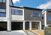 Halo 10-Year Residential Guarantee, Brandnew 3 beds 2 baths home with garage, close to reserves, and scenic walking tracks. locaol shos, 0.2 km to Bayview School, 71C Simon Ellice Drive, Bayview, Auckland