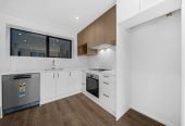 Halo 10-Year Residential Guarantee, Brandnew 3 beds 2 baths home with garage, close to reserves, and scenic walking tracks. locaol shos, 0.2 km to Bayview School, 71C Simon Ellice Drive, Bayview, Auckland
