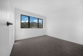 Halo 10-Year Residential Guarantee, Brandnew 3 beds 2 baths home with garage, close to reserves, and scenic walking tracks. locaol shos, 0.2 km to Bayview School, 71C Simon Ellice Drive, Bayview, Auckland