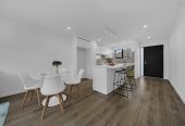 132m2 3 beds 2.5 baths home with garage, just minutes from Westfield Manukau, Papatoetoe Town Centre, 0.2 km to Papatoetoe High School, 0.6 km to Papatoetoe East School, 14C Alexander Avenue, Papatoetoe, Auckland