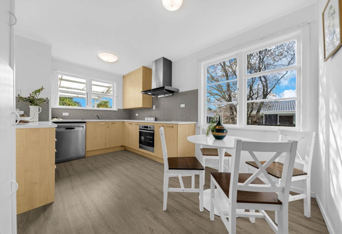 706m2 section, 3 beds 1 bath house with standalone garage, Modern kitchen/bathroom, close to Manurewa town centre, train station, schools, 0.7 km to Manurewa Intermediate, 0.8 km to Manurewa South School, 17 Percival Street, Manurewa, Auckland