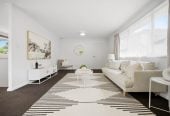 3 beds 1 bath house with garage, close to schools, shops, supermarket, beaches, 0.2 km to Glamorgan School, 1.3 km to Long Bay College, 1.8 km to Northcross Intermediate, 1/13 Gerontius Glade, Torbay, Auckland