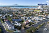 Double Westlake school zone, Renovated 3 beds + study room 1 bath house with tandem garage, close to schools, shops, supermarkets, beach, motorway access, 0.1 km to Westlake Boys’ High School, 0.3 km to Forrest Hill School, 0.7 km to Westlake Girls’ High School, 1/51 Forrest Hill Road, Milford, Auckland