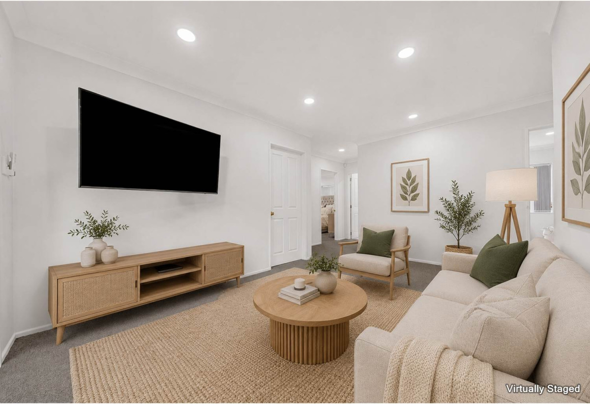 Mt Roskill Grammar zone, 226m2 4 beds 3 baths house with double garage on 338m2 section, just a short stroll from the Keith Hay Park swimming pool complex and all the sporting amenities, close to schools, shops, motorway access, 0.5 km to Hay Park School, 52A Oakdale Road, Mt Roskill, Auckland