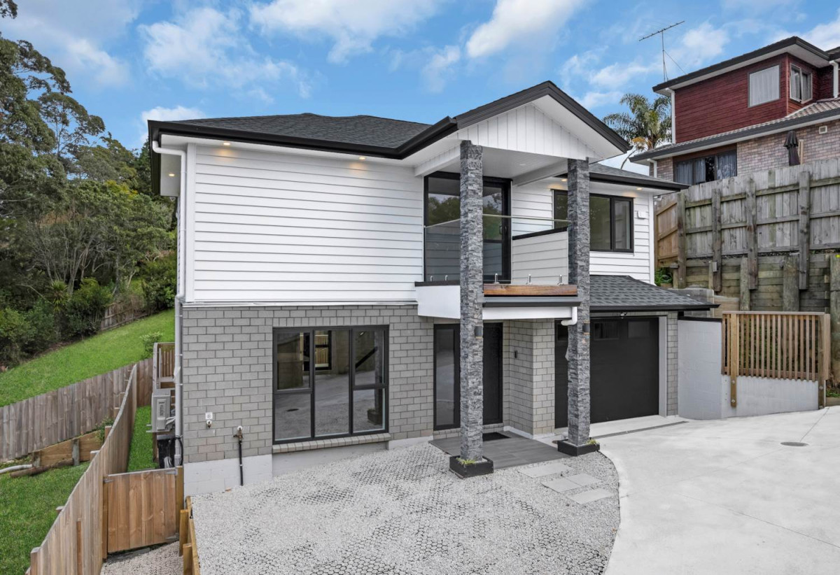 173m2 Brandnew Standalone 4 beds 3.5 baths house with garage on 248m2 section, close to schools, shops, easy motorway access, 34A Lorikeet Place, Unsworth Heights, Auckland