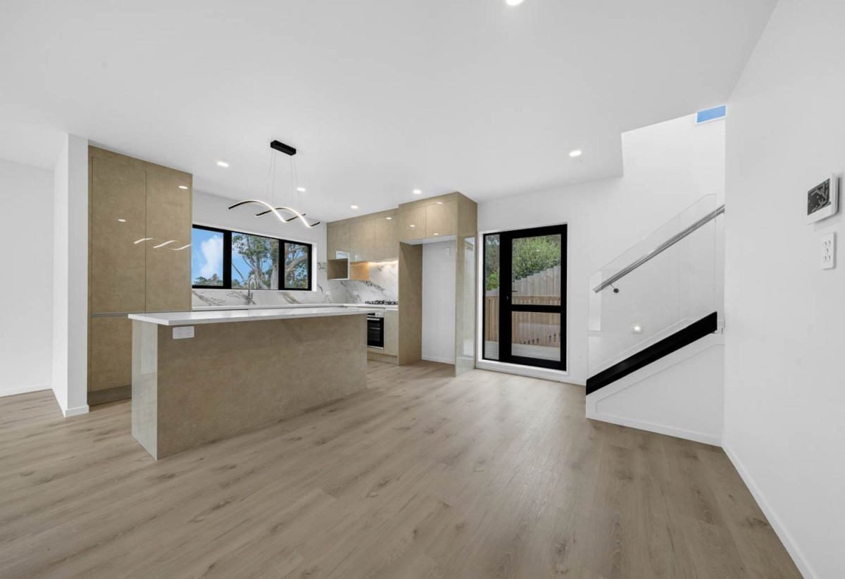 173m2 Brandnew Standalone 4 beds 3.5 baths house with garage on 248m2 section, close to schools, shops, easy motorway access, 34A Lorikeet Place, Unsworth Heights, Auckland