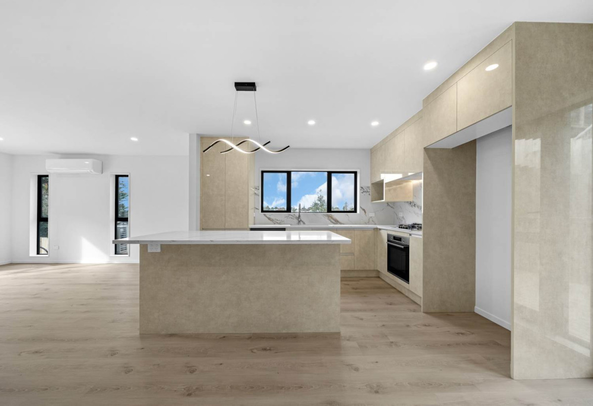173m2 Brandnew Standalone 4 beds 3.5 baths house with garage on 248m2 section, close to schools, shops, easy motorway access, 34A Lorikeet Place, Unsworth Heights, Auckland