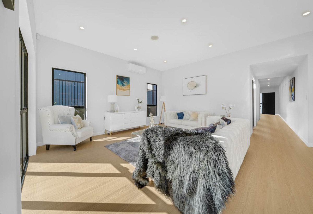 Brandnew 5 beds + study room 3.5 baths house with double garage on 414m2 section, close to town centre, beach, 21 Kanae Drive, Beachlands, Auckland, Auckland