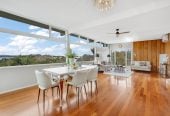 Sea Views, 1027m2 section with RC,BC, EPA to create two lots while retaining the existing home, 250m2 Renovated 5 beds + study room 2 baths house with carport, 2 beds 1 bath and rumpus room downstairs, close to schools, shops, supermarket, motorway access, 0.5 km to Onehunga High School, 0.8 km to Royal Oak Intermediate School, 39 Bel Air Drive, Hillsborough, Auckland