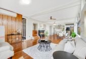 Sea Views, 1027m2 section with RC,BC, EPA to create two lots while retaining the existing home, 250m2 Renovated 5 beds + study room 2 baths house with carport, 2 beds 1 bath and rumpus room downstairs, close to schools, shops, supermarket, motorway access, 0.5 km to Onehunga High School, 0.8 km to Royal Oak Intermediate School, 39 Bel Air Drive, Hillsborough, Auckland