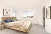 651m2 section, 2 Kitchens, 7 beds (2 ensuites) 4.5 baths house with double garage, 2 beds 1 bath and lounge on Level 1, 1 bed granny on Level 2, 4 beds 2 baths on Level 3, close to schools and town centre, 0.9 km to Valley School, 1.8 km to Pukekohe High School and Pukekohe Intermediate, 60 Cape Hill Road, Pukekohe, Auckland