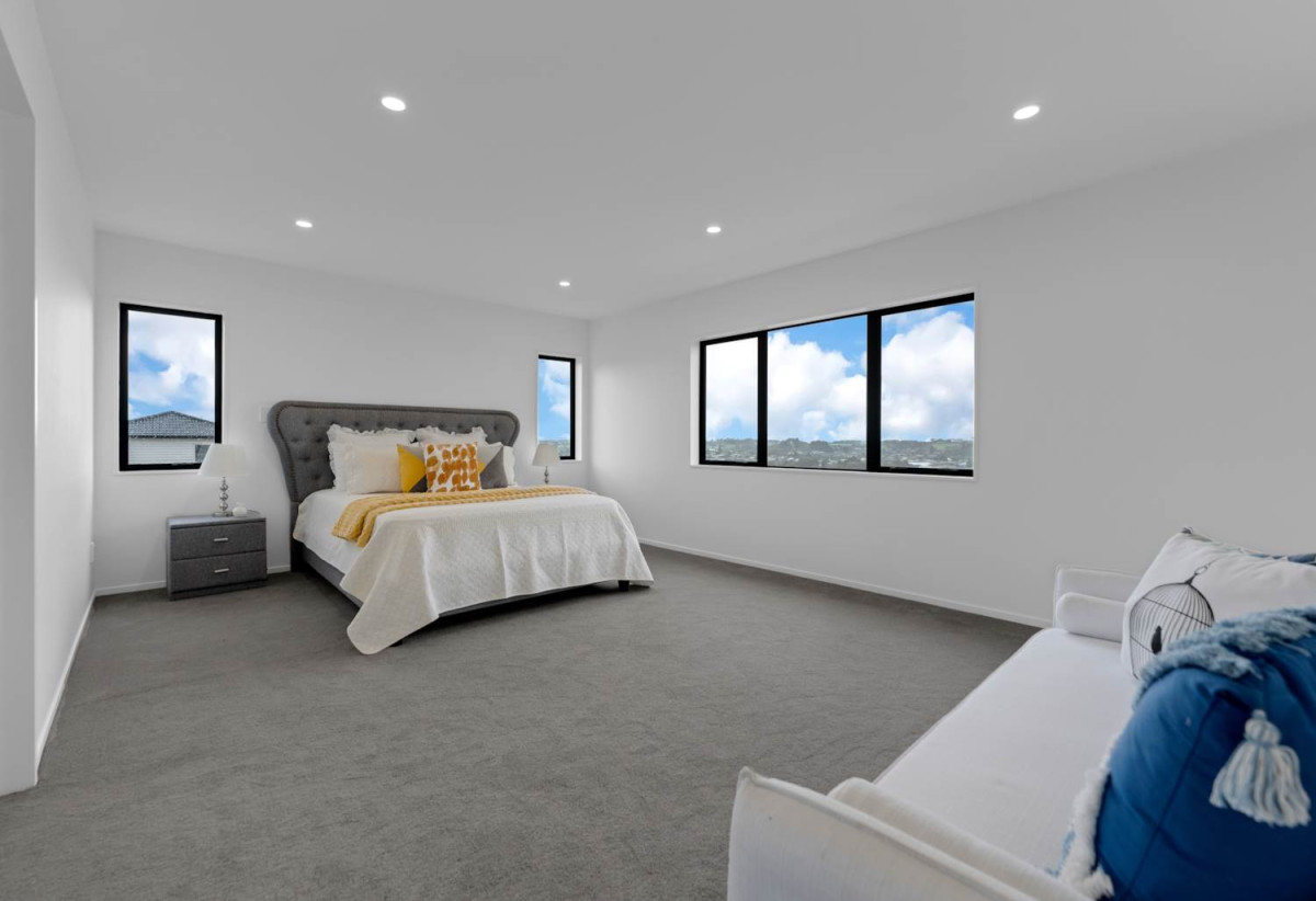 651m2 section, 2 Kitchens, 7 beds (2 ensuites) 4.5 baths house with double garage, 2 beds 1 bath and lounge on Level 1, 1 bed granny on Level 2, 4 beds 2 baths on Level 3, close to schools and town centre, 0.9 km to Valley School, 1.8 km to Pukekohe High School and Pukekohe Intermediate, 60 Cape Hill Road, Pukekohe, Auckland