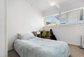Macleans College zone, 1214m2 section with Rc approved for two lots, Renovated 4 beds 2.5 baths house with carport and swimming pool, close to schools, beaches, shops, golf club, 0.6 km to Mellons Bay School, 1 km to Macleans College, 1.3 km to Bucklands Beach Intermediate, 156 Bleakhouse Road, Mellons Bay, Auckland