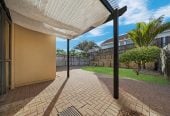 3 beds 2.5 baths home with double garage on 297m2 section, Minutes from Botany Down centre, golf club, schools, 31 Tiger Drive, Golflands, Auckland